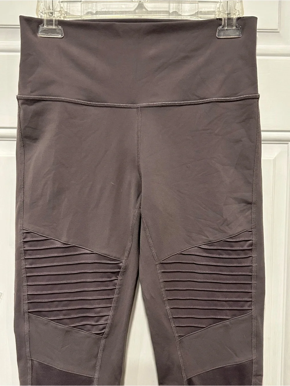ALO Yoga Moto Leggings Grey Ribbed High Waisted Stretch Athleisure Gym Large